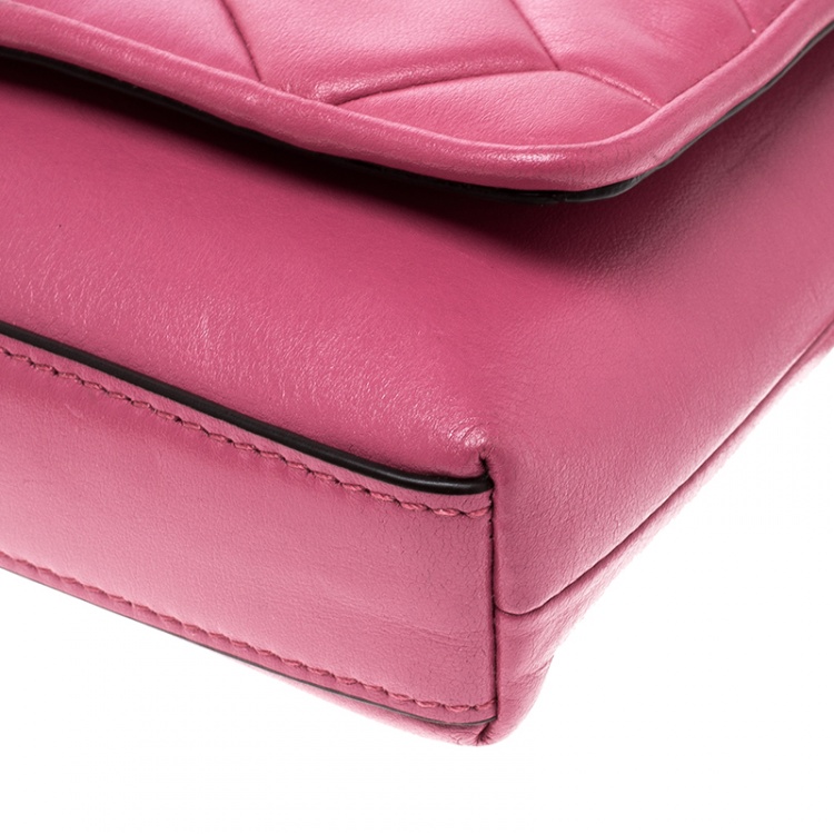 Pre Owned Coach Pink Quilted Leather Shoulder Bag