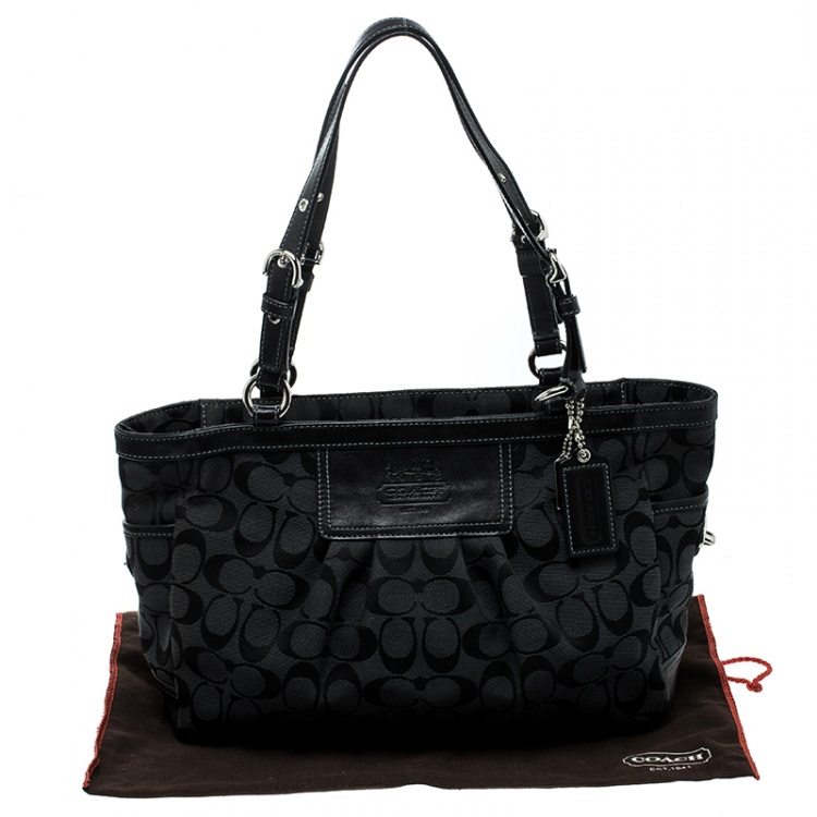 Pre Owned Coach Black Canvas Signature Tote