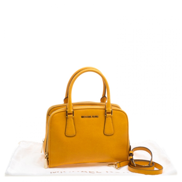 Pre Owned Michael Kors Mustard Leather Medium Reese Satchel