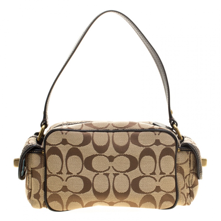 Pre Owned Coach Beige/Black Signature Canvas Box bag