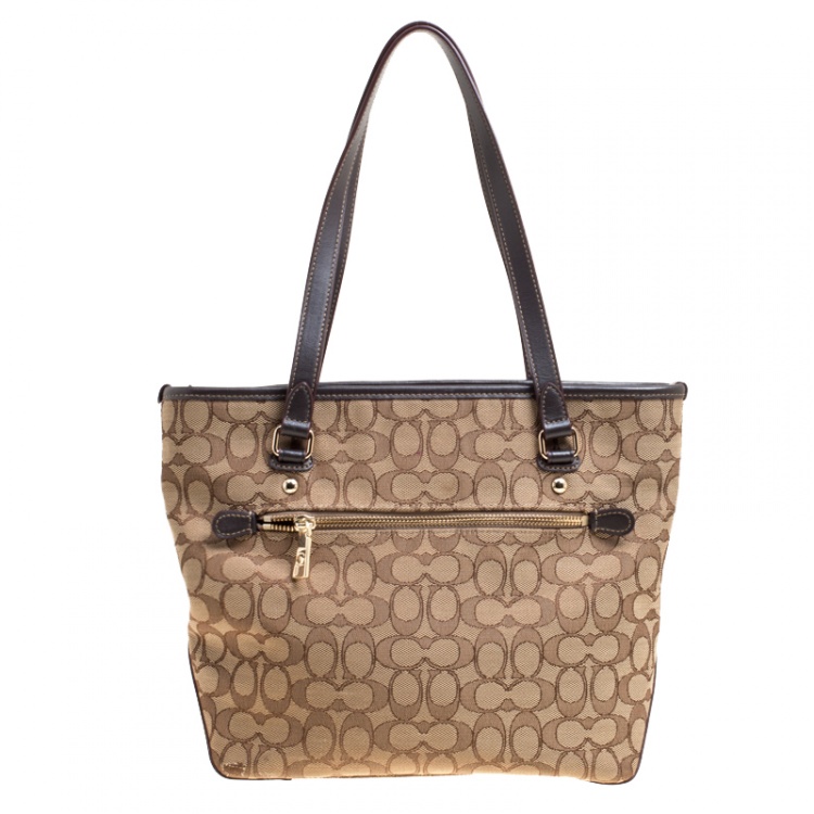 Pre Owned Coach Beige/Brown Signature Canvas and Leather Trim Tote