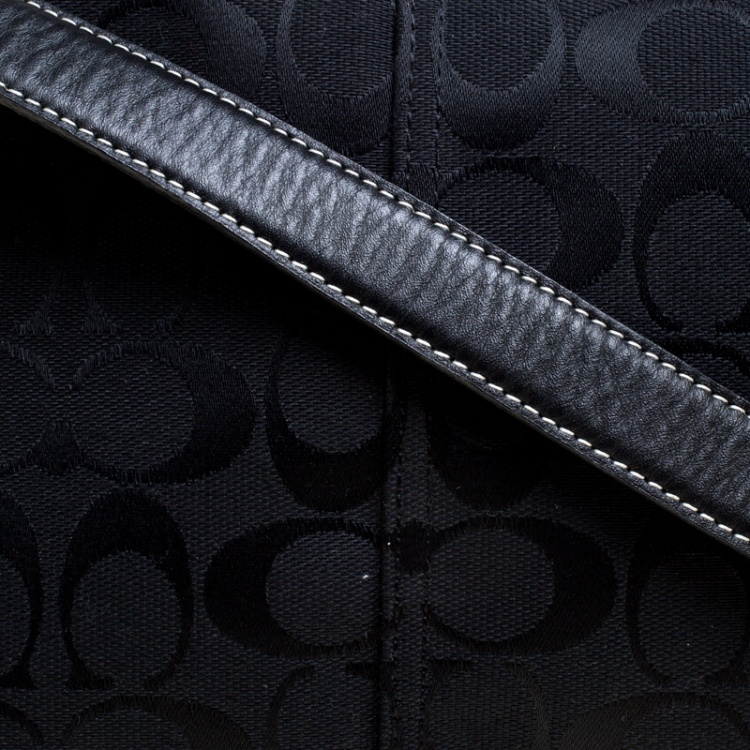 Pre Owned Coach Black Signature Canvas Crossbody Bag