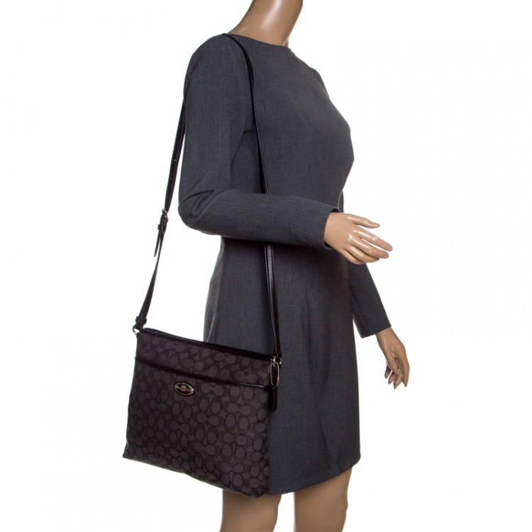 Pre Owned Coach Dark Grey Signature Canvas Crossbody Bag