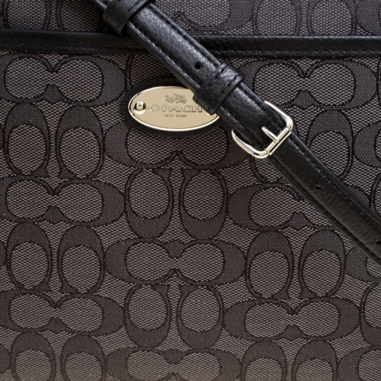 Pre Owned Coach Dark Grey Signature Canvas Crossbody Bag