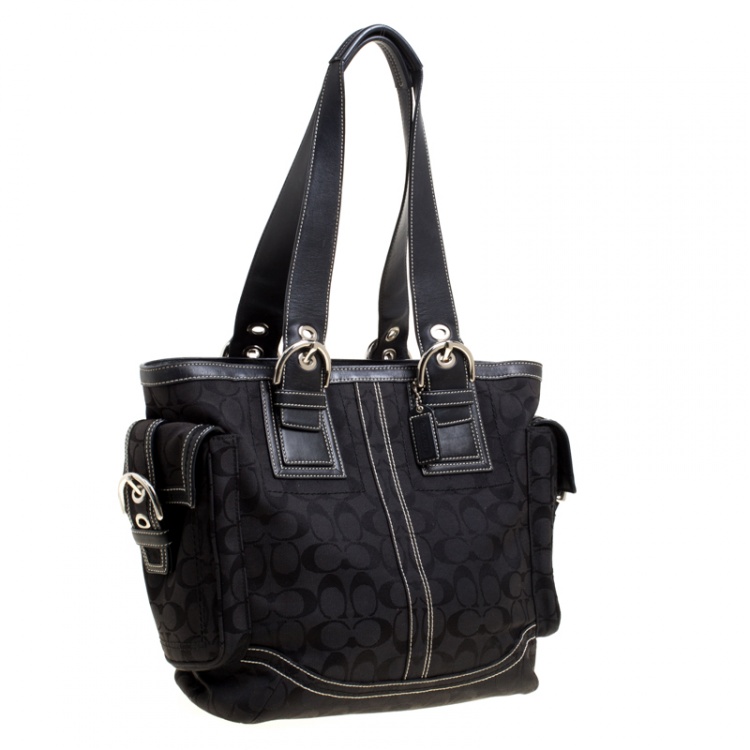 Pre Owned Coach Black Signature Canvas Tote