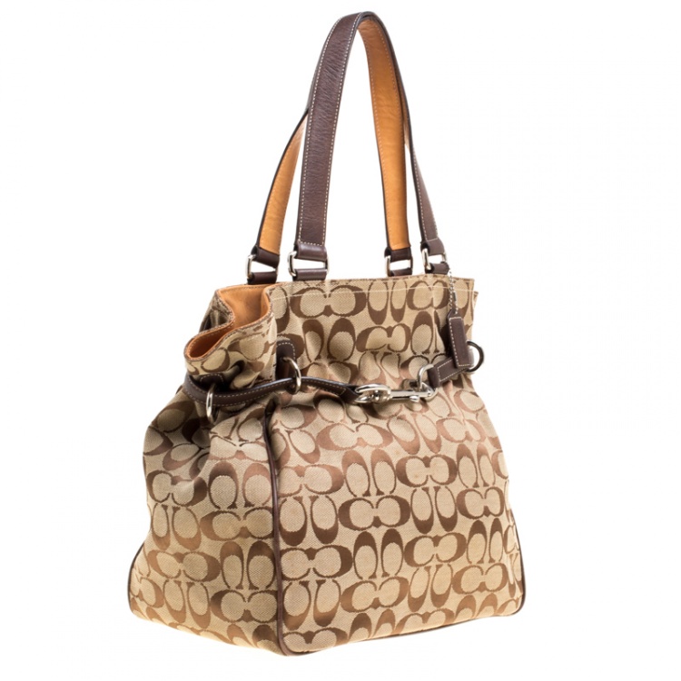 Pre Owned Coach Beige/Brown Signature Canvas and Leather Shoulder Bag