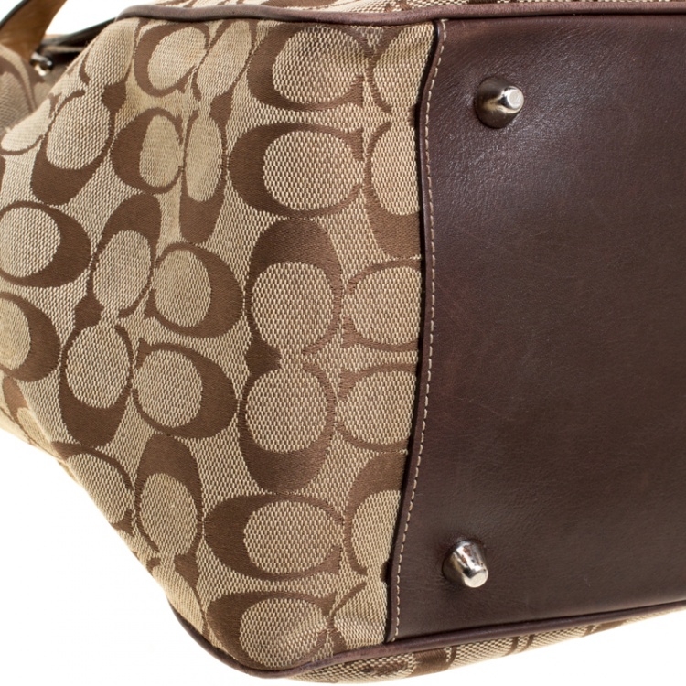 Pre Owned Coach Beige/Brown Signature Canvas and Leather Shoulder Bag