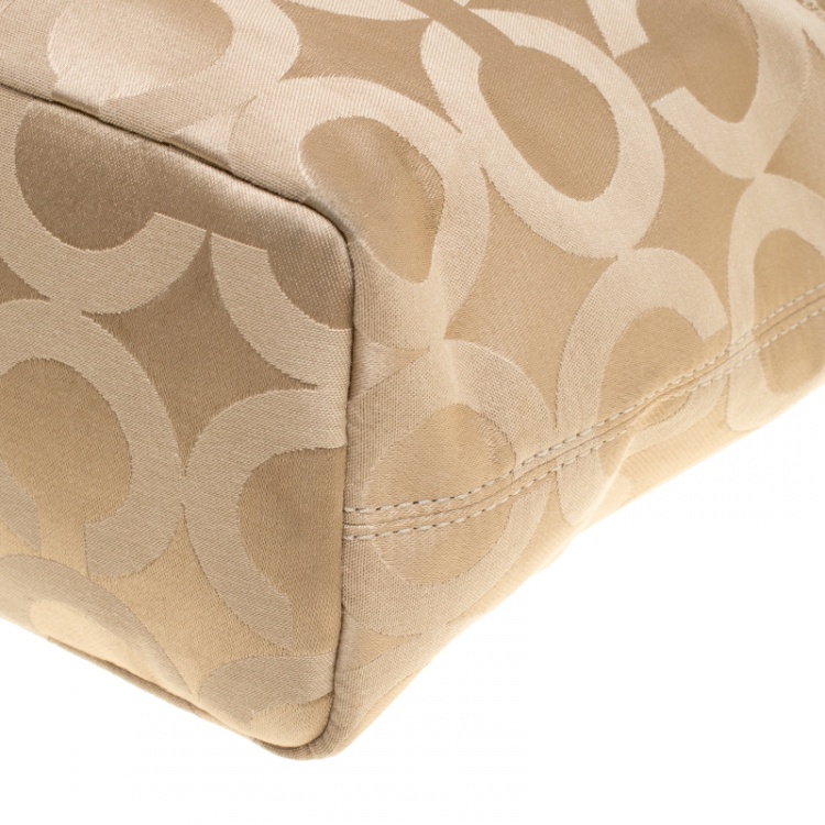 Pre Owned Coach Beige Canvas Chain Tote