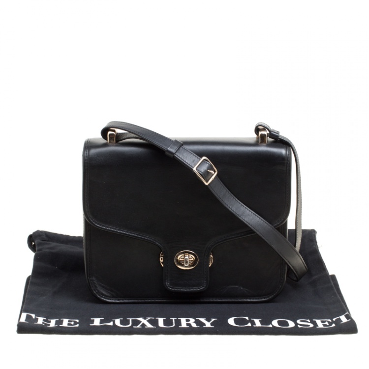 Pre Owned Coach Black Leather Crossbody Bag