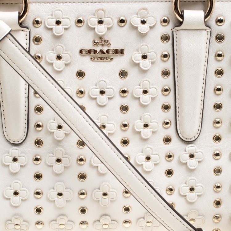 Pre Owned Coach Off White Leather Eyelet Floral Details Top Handle Bag