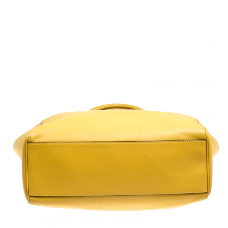 Pre Owned Coach Yellow Leather Tanner Shopper Tote
