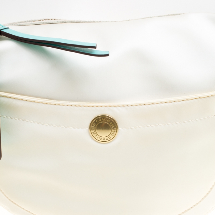 Pre Owned Coach White Nylon Shoulder Bag