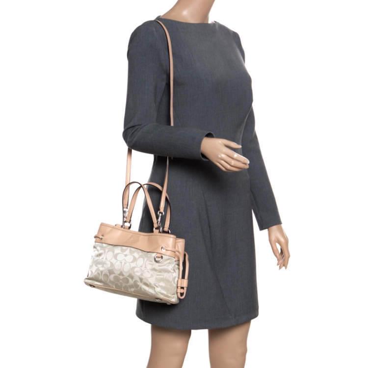Pre Owned Coach Beige/Peach Nylon and Leather Carryall Top Handle Bag