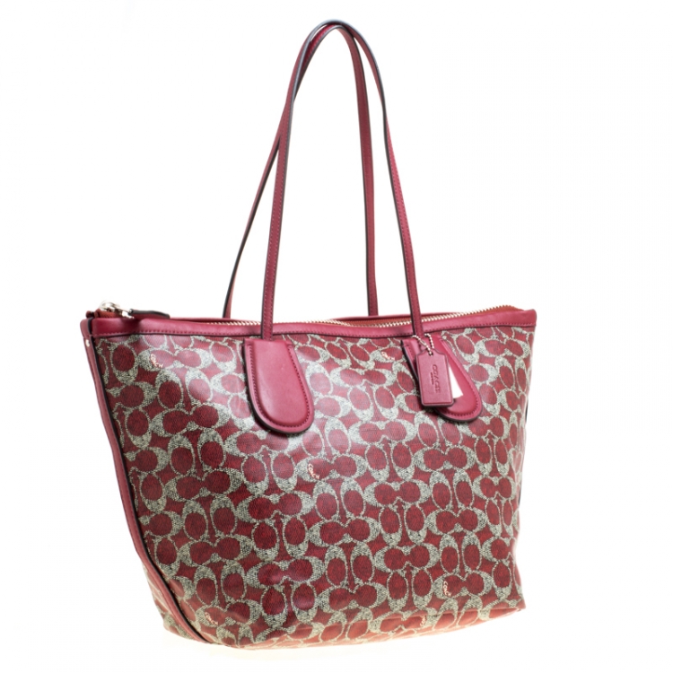 Pre Owned Coach Red Signature Coated Canvas Taxi Zip Shopping Tote