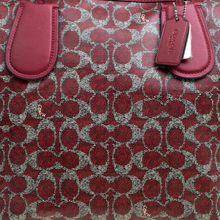 Pre Owned Coach Red Signature Coated Canvas Taxi Zip Shopping Tote