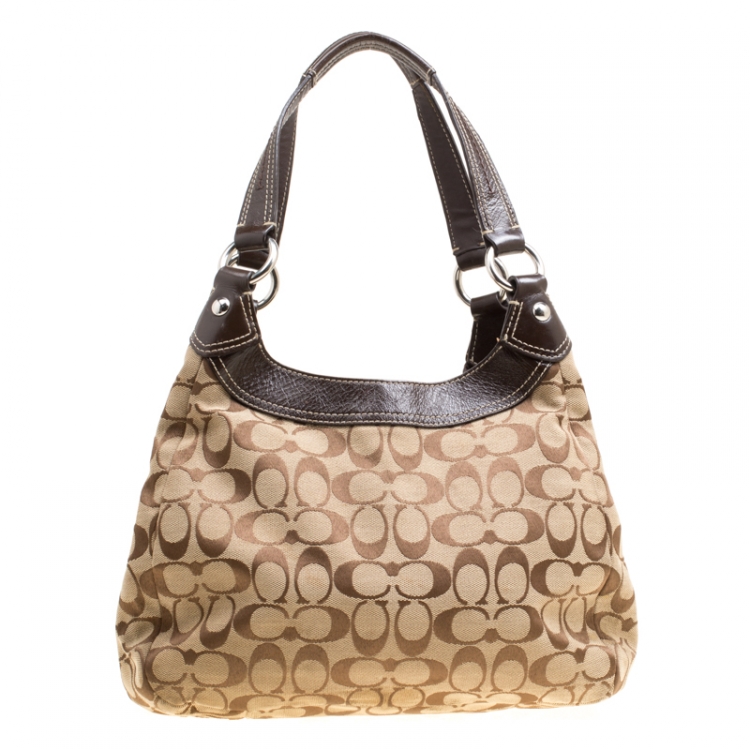 Pre Owned Coach Beige/Brown Signature Canvas Shoulder Bag