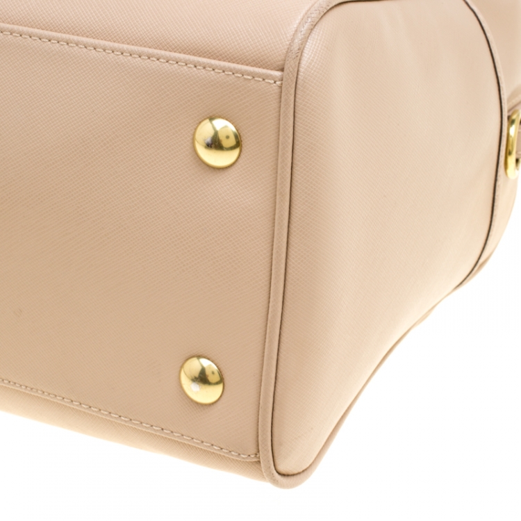 Pre Owned Coach Beige Leather Boston Bag