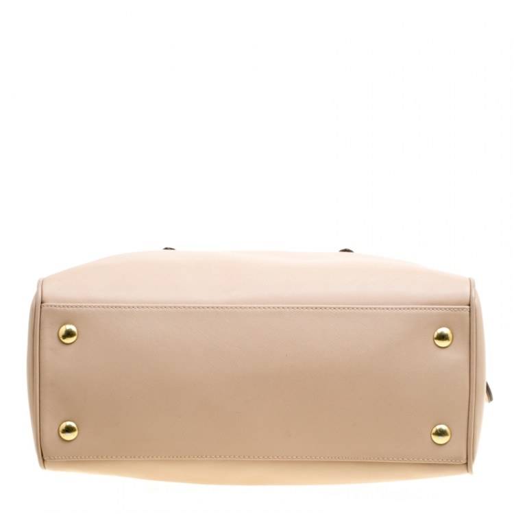 Pre Owned Coach Beige Leather Boston Bag