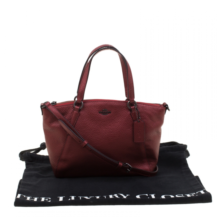 Pre Owned Coach Burgundy Leather Kelsey Crossbody Bag