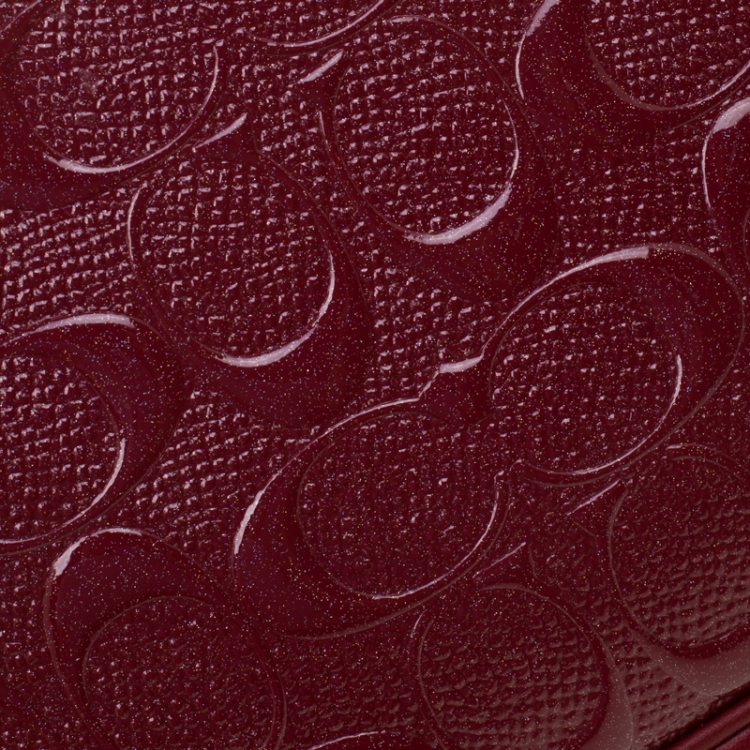 Pre Owned Coach Red Signature Embossed Patent Leather Chain Wristlet 