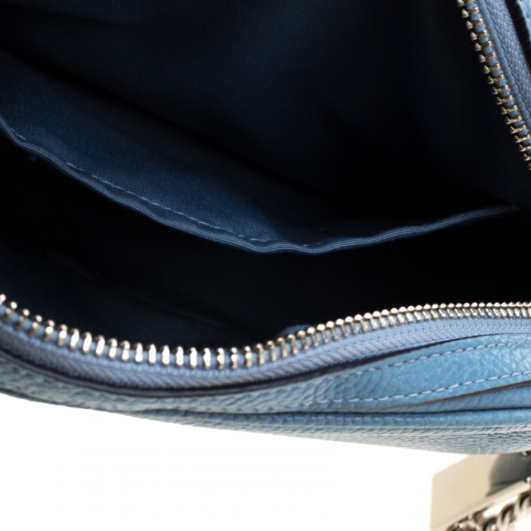 Pre Owned Coach Light Blue Leather Isla Chain Crossbody Bag