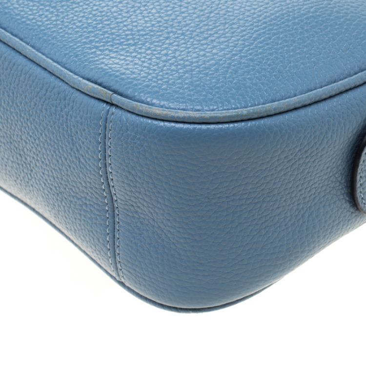 Pre Owned Coach Light Blue Leather Isla Chain Crossbody Bag