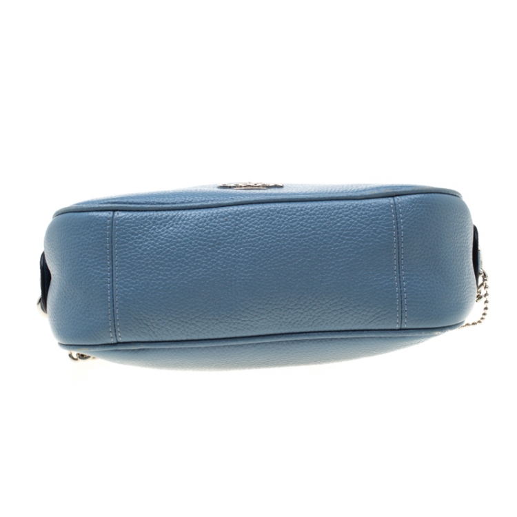 Pre Owned Coach Light Blue Leather Isla Chain Crossbody Bag