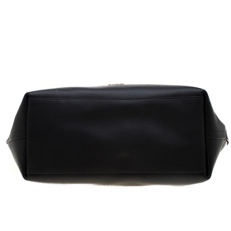 Pre Owned Coach Black Pebbled Leather Market Tote