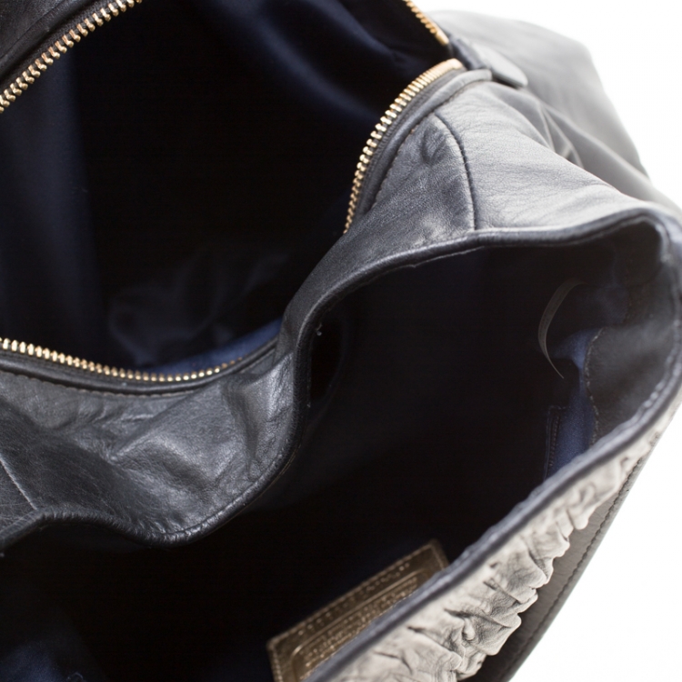 Pre Owned Coach Black Gathered Twist Leather Phoebe Tote