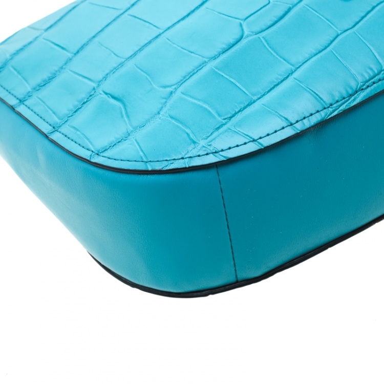 Pre Owned Coach Turquoise Croc Embossed Leather Chelsea Crossbody Bag