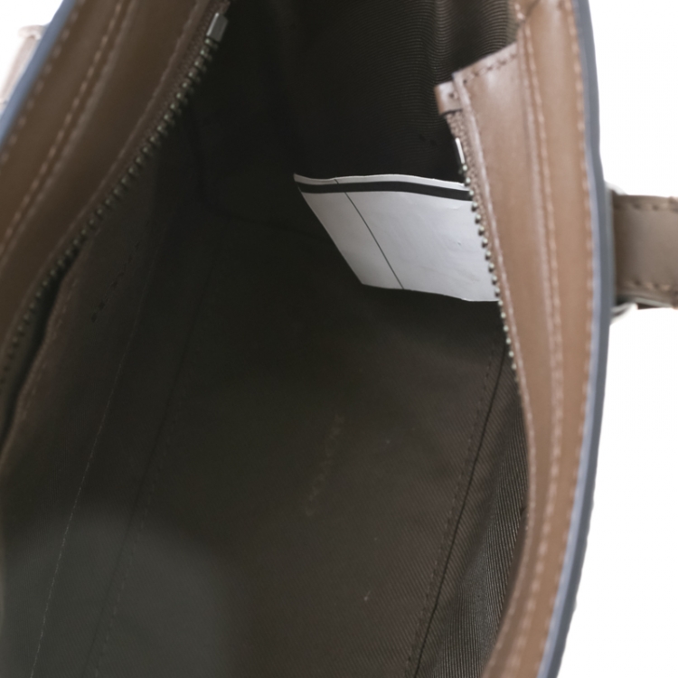 Pre Owned Coach Khaki Leather Swagger 20 Tote