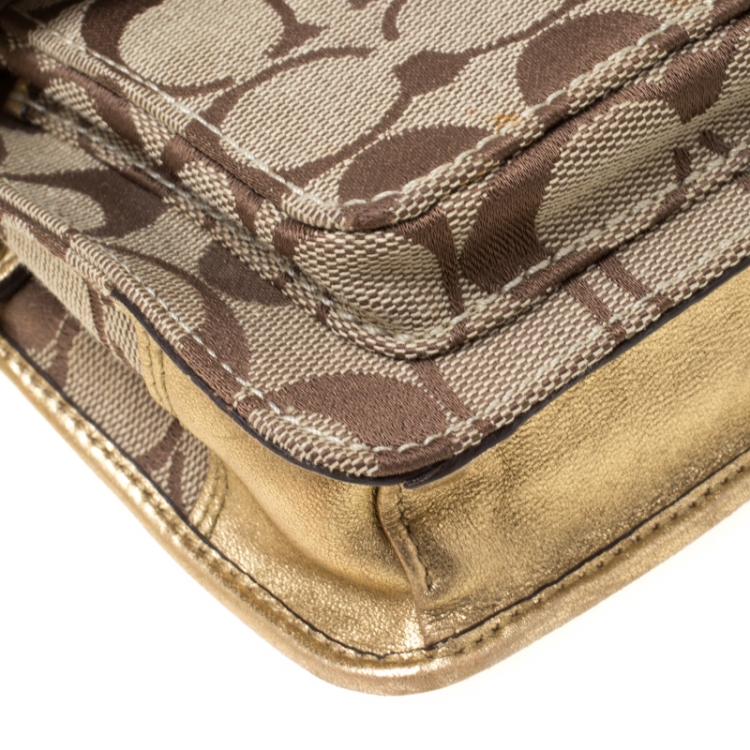Pre Owned  Coach Beige/Gold Signature Canvas and Leather Soho Shoulder Bag