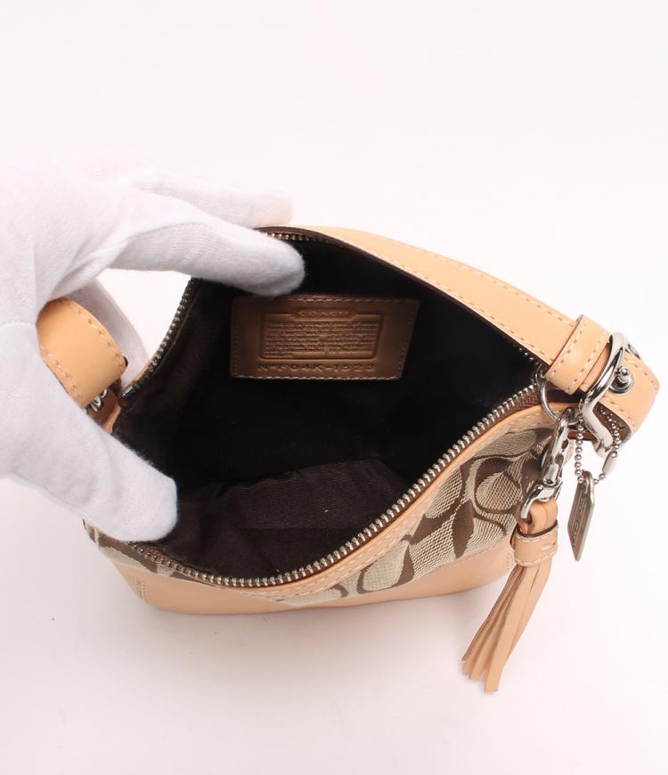 Pre Owned Coach Beige Signature Canvas Shoulder Bag 