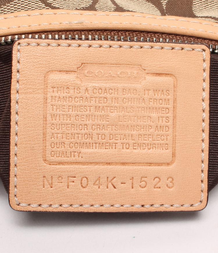 Pre Owned Coach Beige Signature Canvas Shoulder Bag 