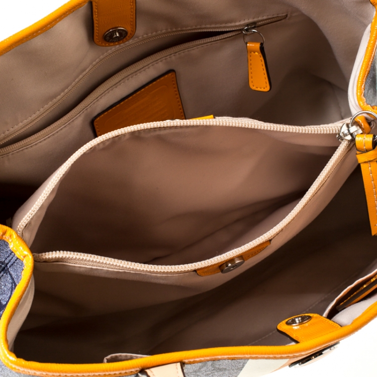 مملوكة مسبقًا Coach Multicolor Signature Coated Canvas Drawstring Tote