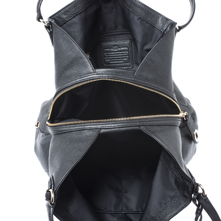 Pre Owned Coach Black Pebbled Leather Edie 31 Shoulder Bag