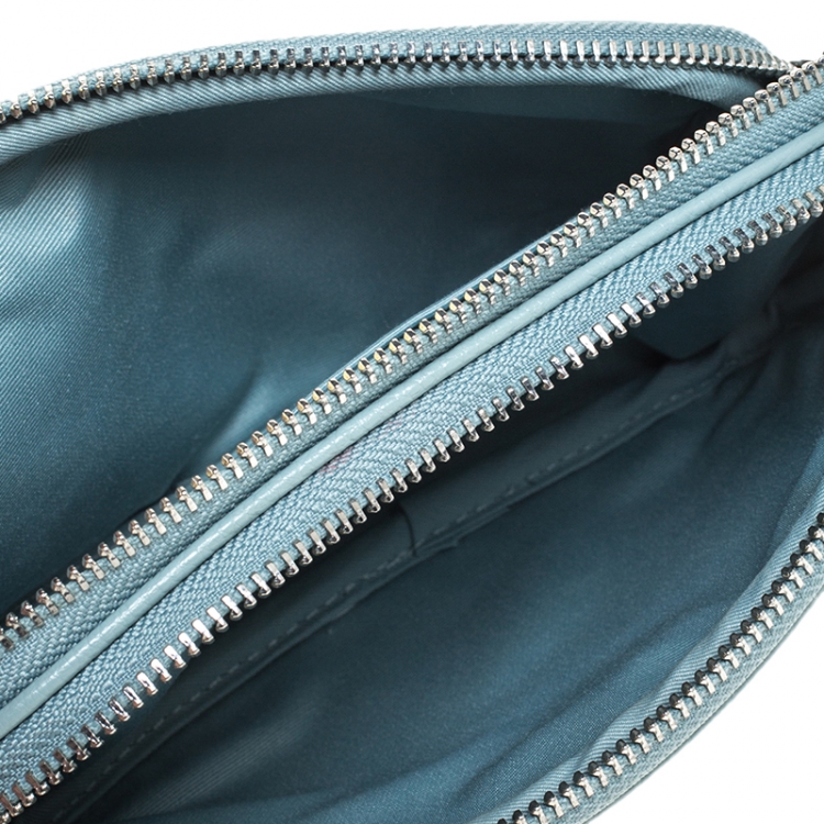 Pre Owned Coach Seafoam Pebbled Leather Double Zip Camera Crossbody Bag