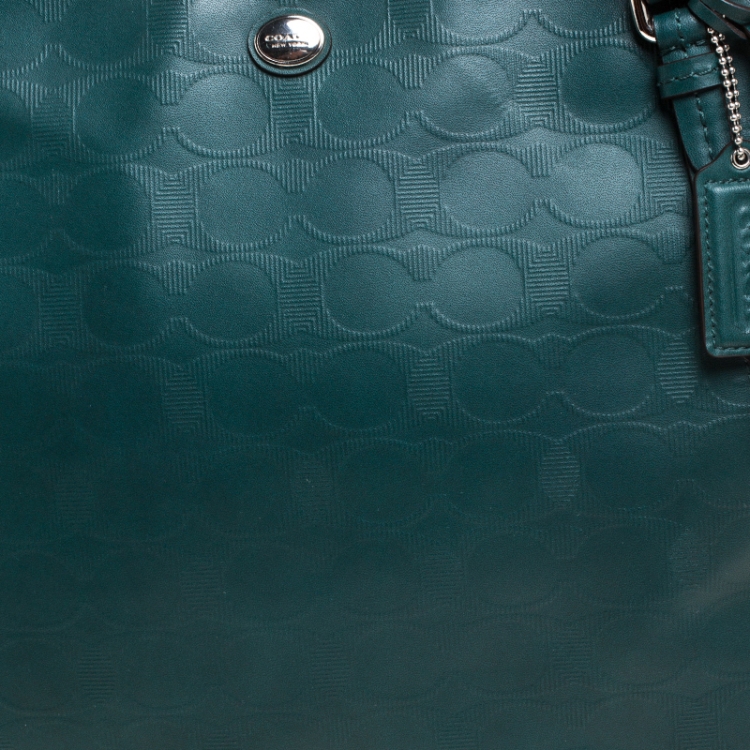 Pre Owned  Coach Green Signature Leather Peyton Zip-Top Tote 