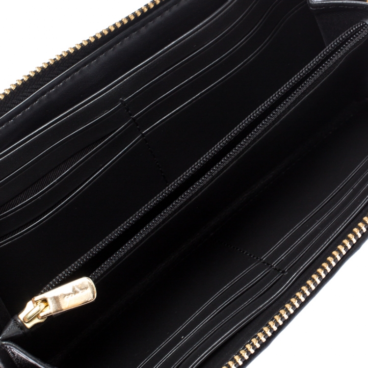 Pre Owned Coach Brown/Black Leather Signature Zip Around Wallet