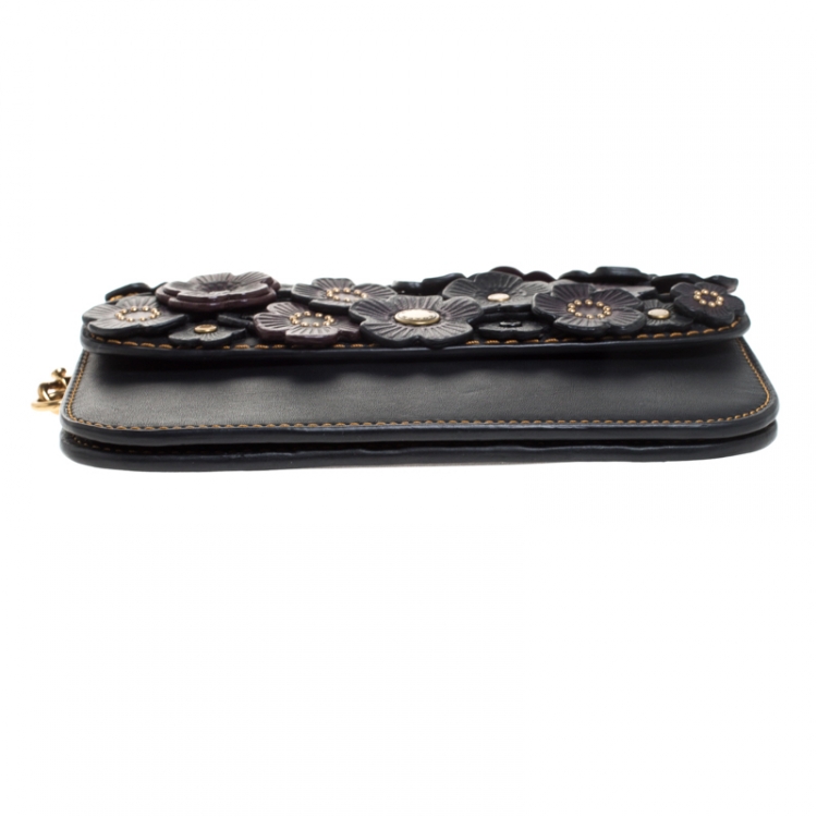 Pre Owned Coach Black Leather 1941 Tea Rose Chain Clutch