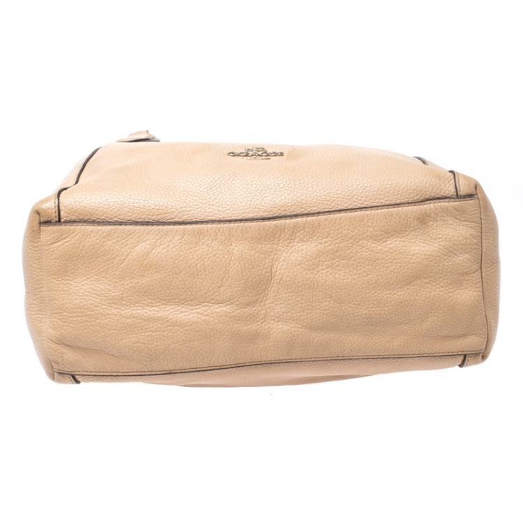 Pre Owned Coach Beige Leather Edie Shoulder Bag