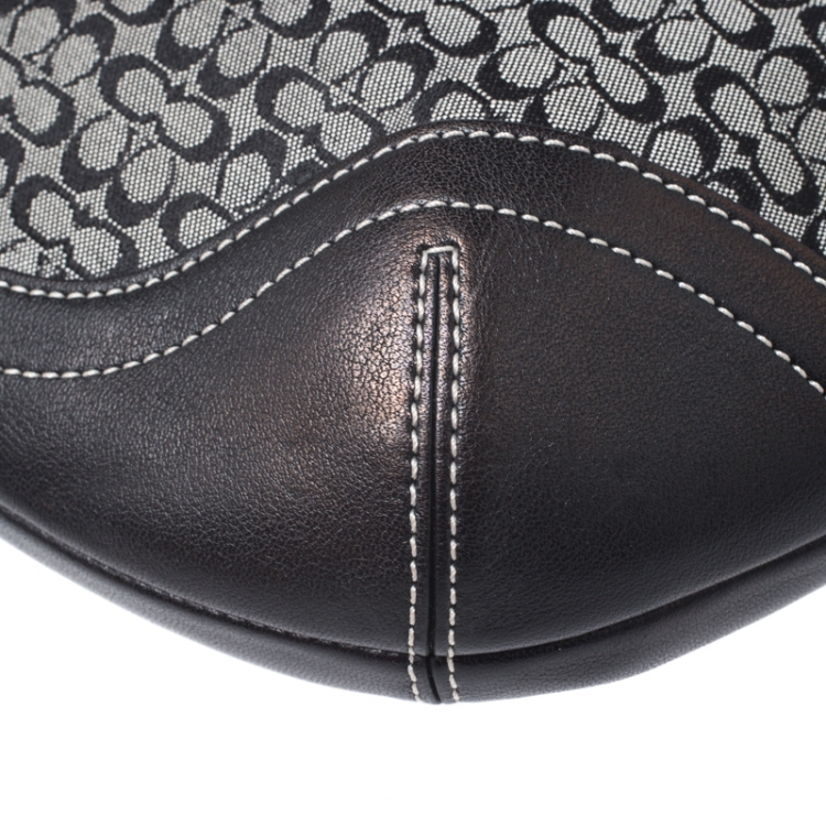 Pre Owned Coach Black Signature Canvas and Leather Soho Hobo
