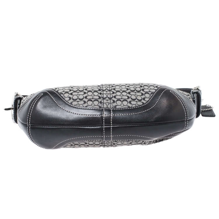 Pre Owned Coach Black Signature Canvas and Leather Soho Hobo