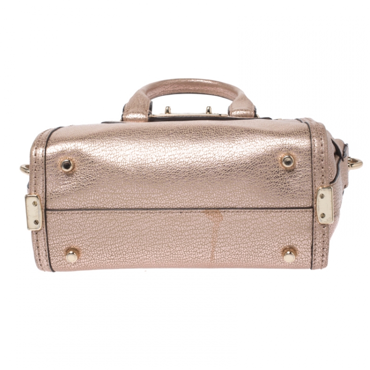 Pre Owned Coach Metallic Rose Gold Leather Swagger 20 Crossbody Bag