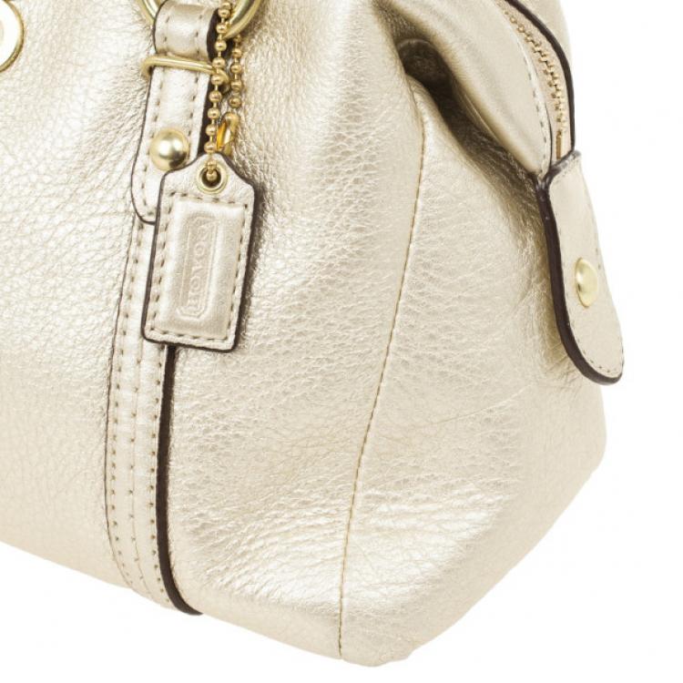 مملوكة مسبقًا حقيبة كوتش بوسطن ميني جلد ميتالك