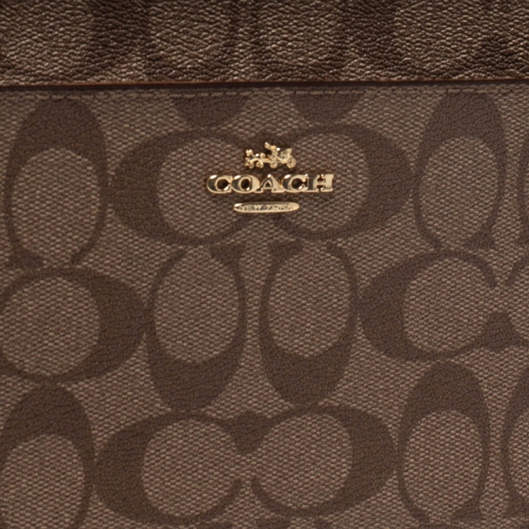 Pre Owned Coach Beige Signature Coated Canvas and Leather Bag