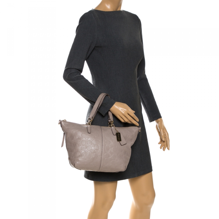 Pre Owned Coach Beige Leather Small Madison Kelsey Satchel