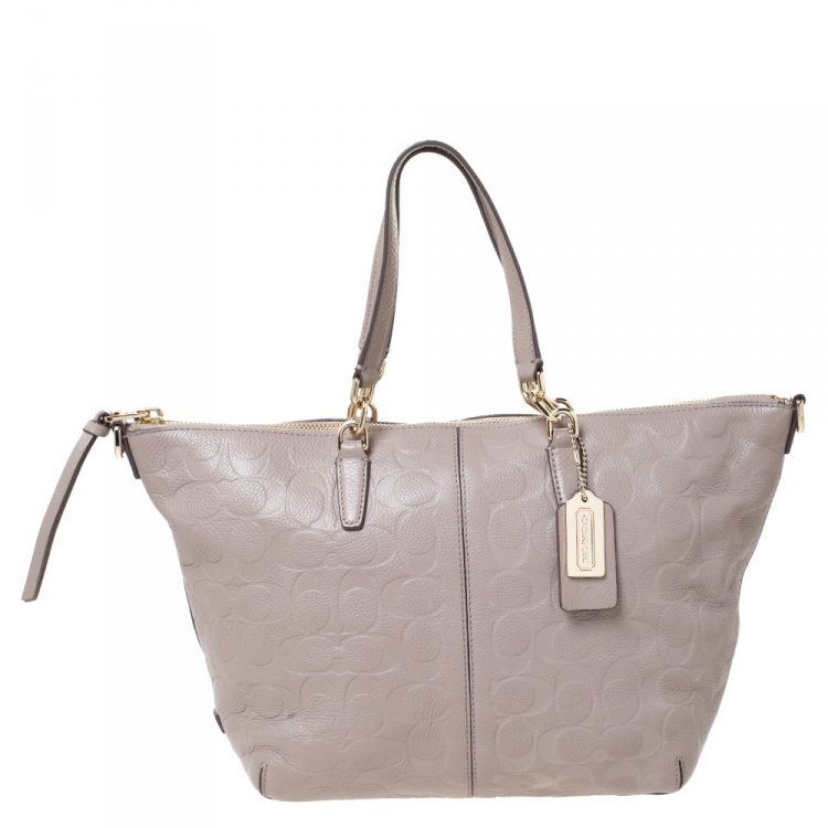 Pre Owned Coach Beige Leather Small Madison Kelsey Satchel