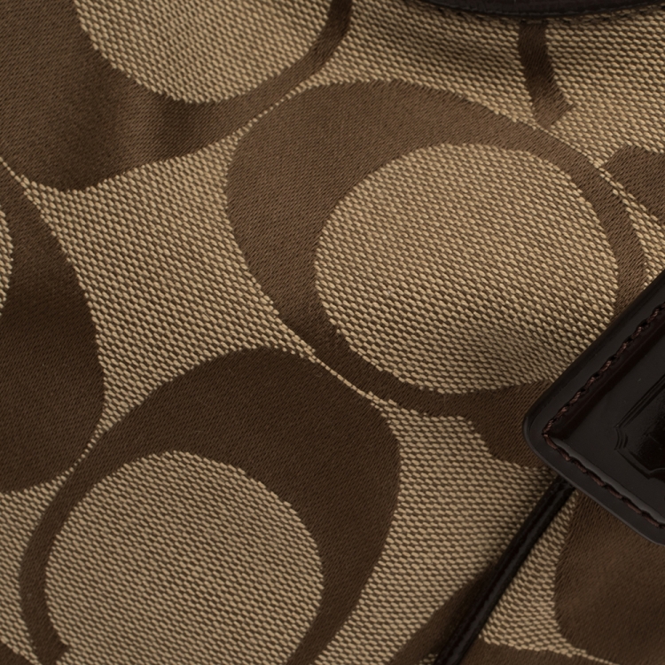 Pre Owned Coach Beige/Brown Signature Canvas and Patent Leather Stripe Convertible Hobo 