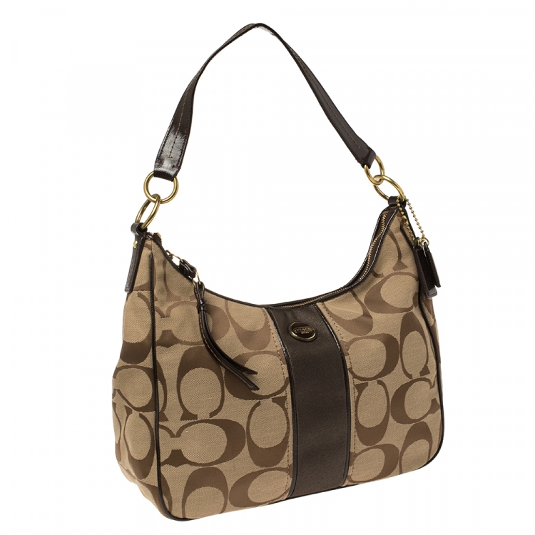 Pre Owned Coach Beige/Brown Signature Canvas and Patent Leather Stripe Convertible Hobo 